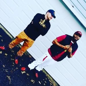 Meet your Posher, Yayo